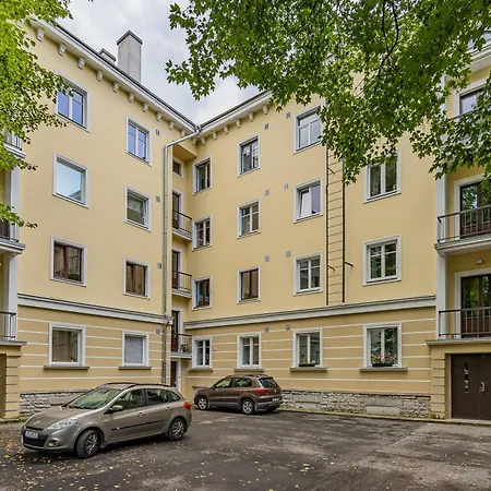 Steps From A Le Coq And Old Town Apartment Tallinn